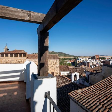 Apartamentos Caceres Historico Centro Екстер'єр фото