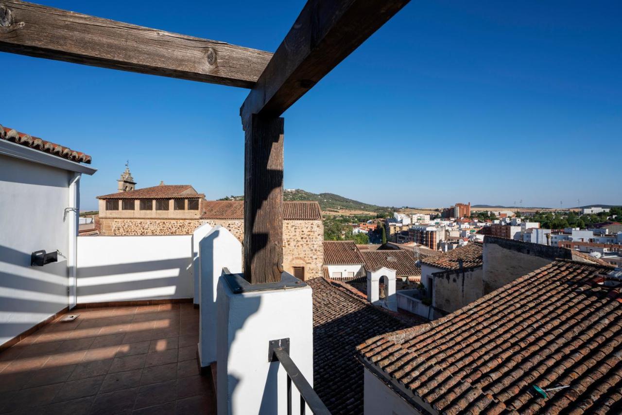 Apartamentos Caceres Historico Centro Екстер'єр фото