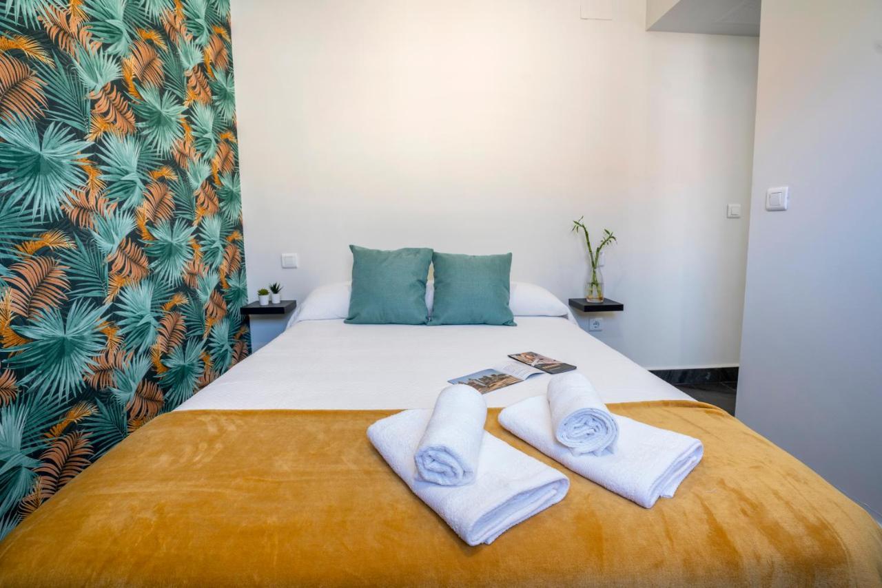 Apartamentos Caceres Historico Centro Екстер'єр фото