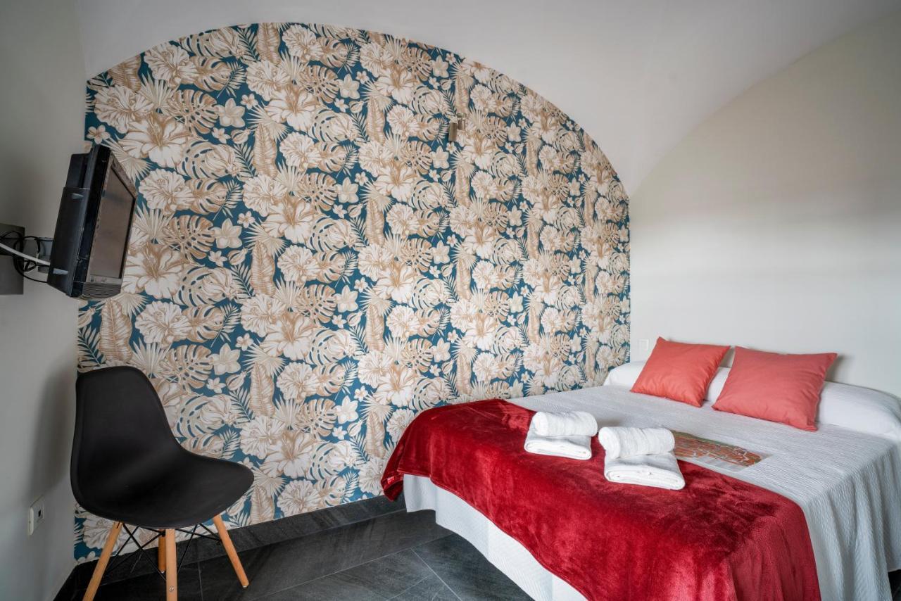 Apartamentos Caceres Historico Centro Екстер'єр фото