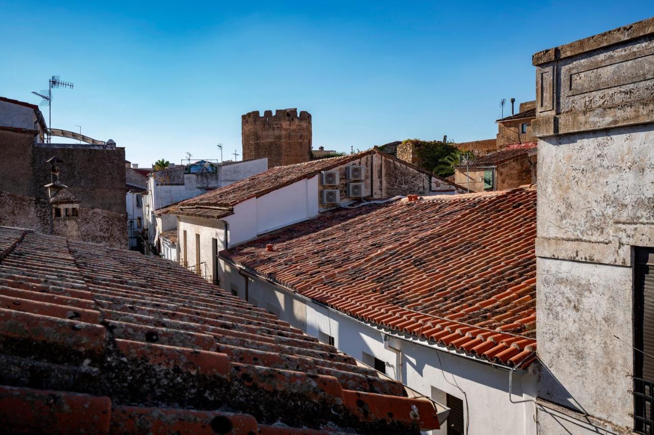 Apartamentos Caceres Historico Centro Екстер'єр фото